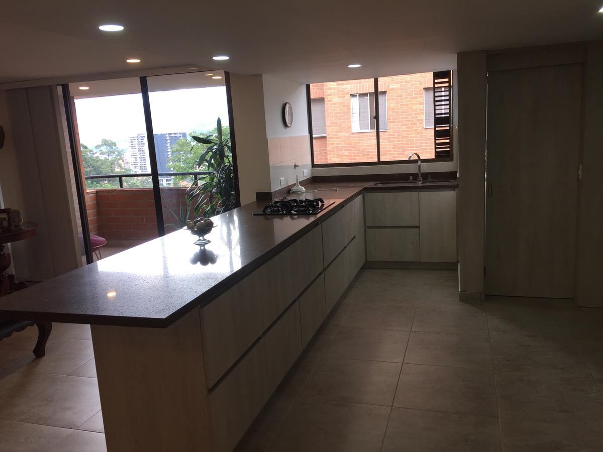 Apartment Apartamento Comodo , Grande En Poblado *